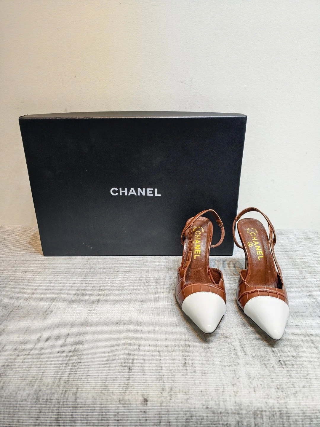 Chanel 26P Spring New Double C Single Shoes