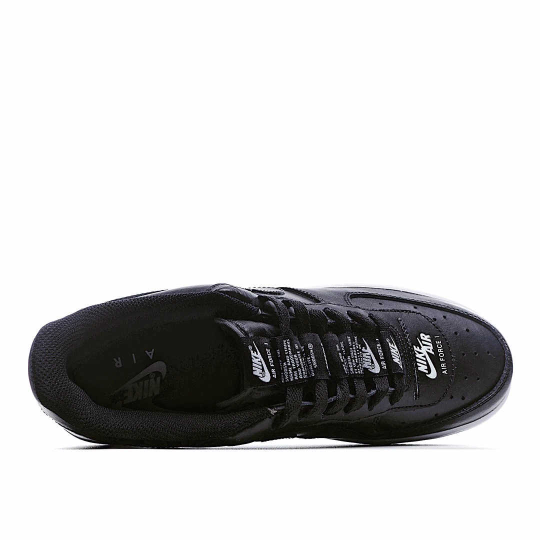 Nike Air Force 1 &rsquo;07 LV8