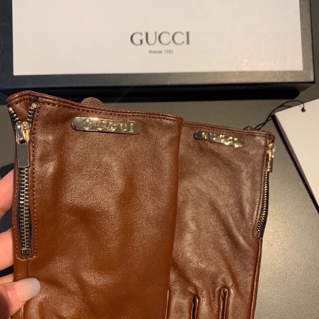 Gucci Gloves