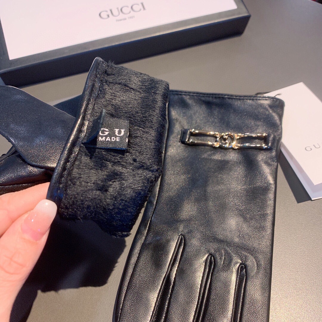 Gucci Gloves
