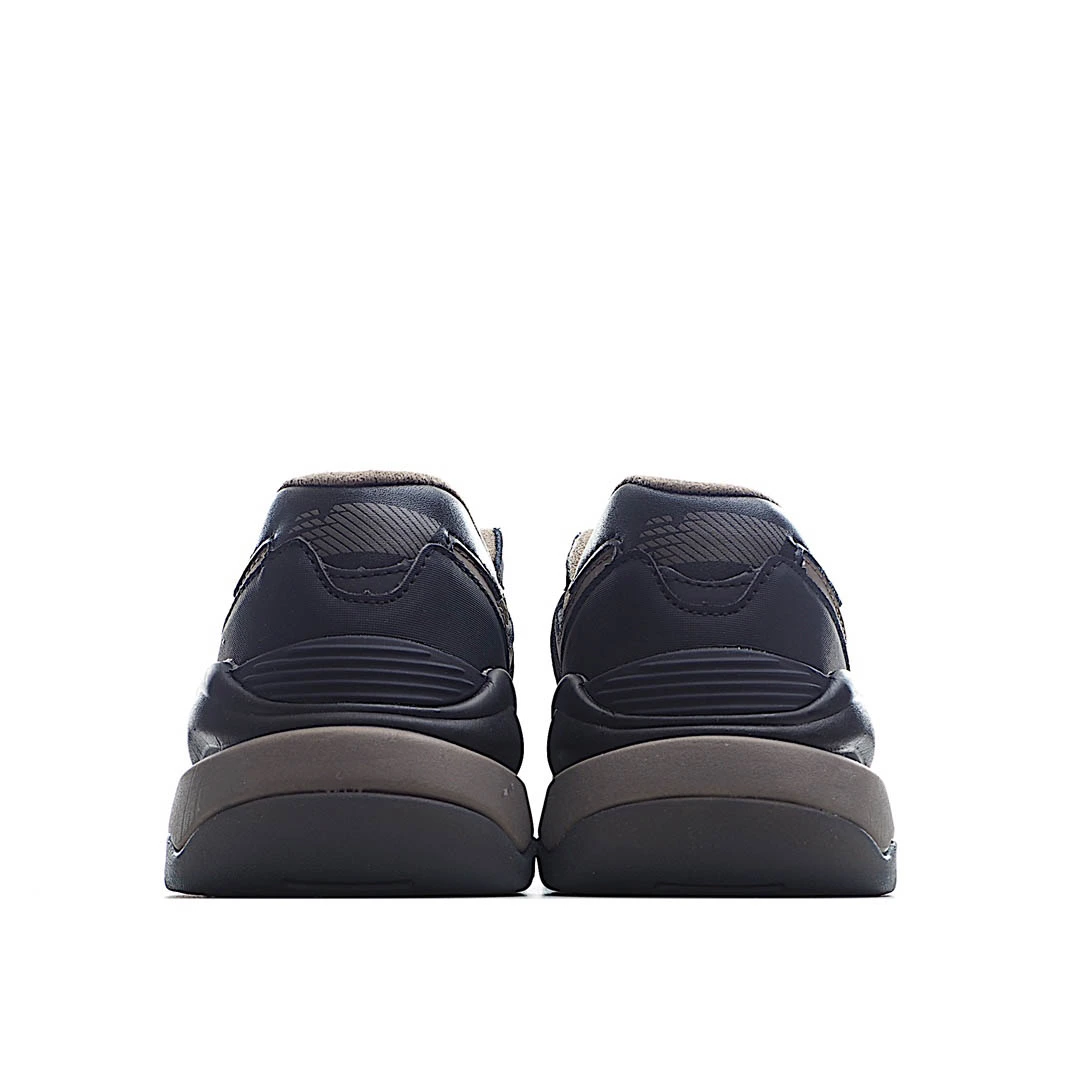 New Balance Casual Sneakers