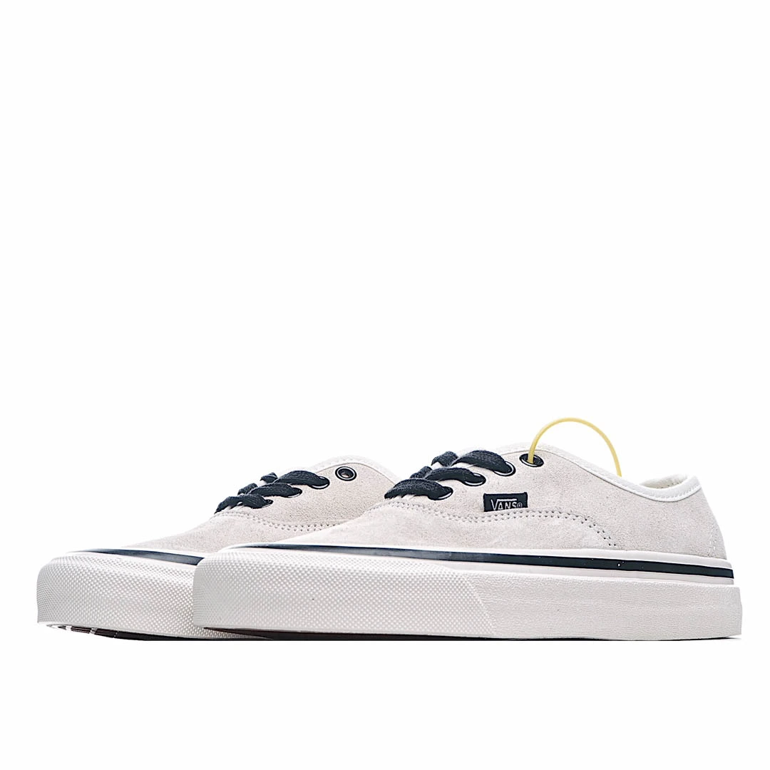Vans Authentic Low-Top Sneakers