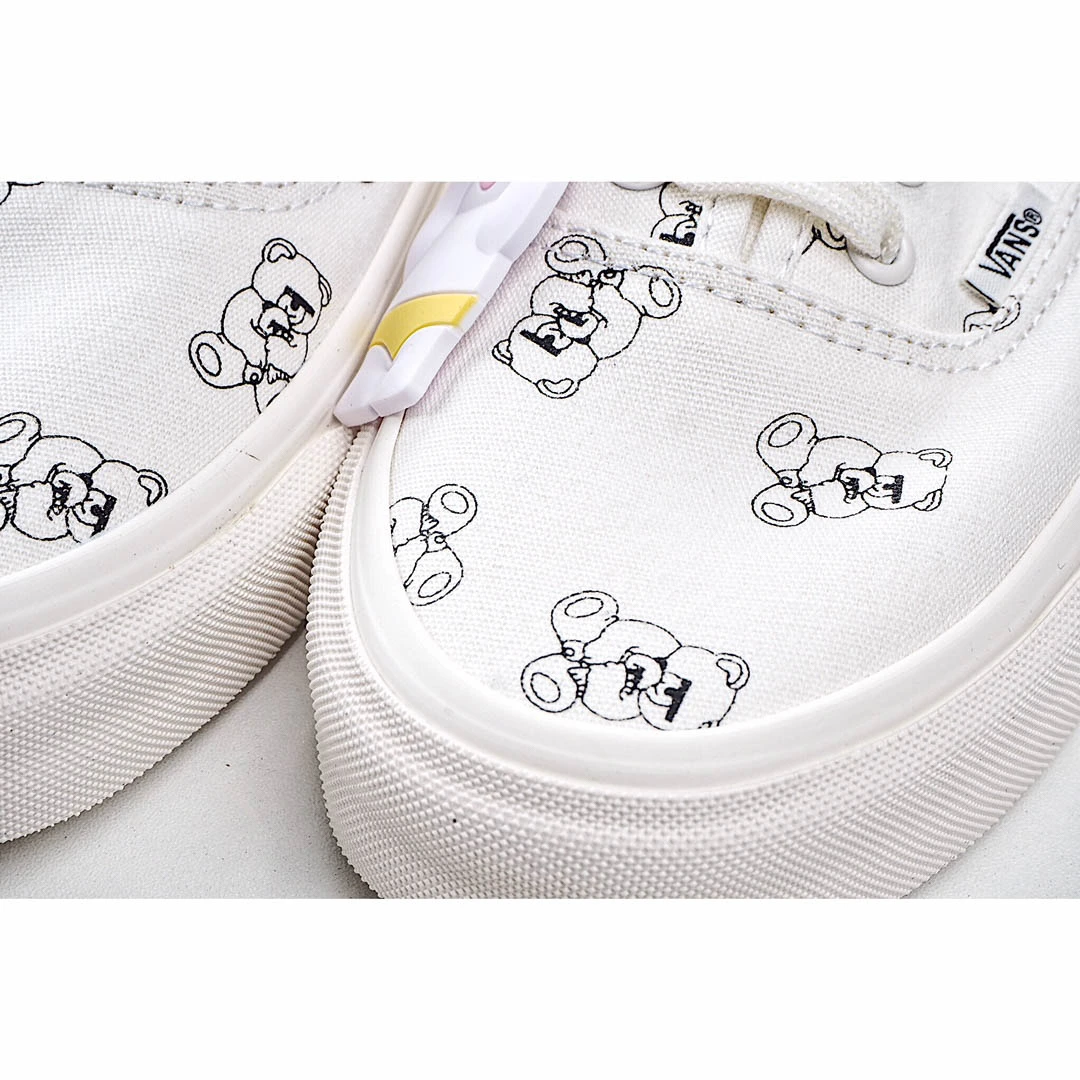 Vans x UNDERCOVER sneakers