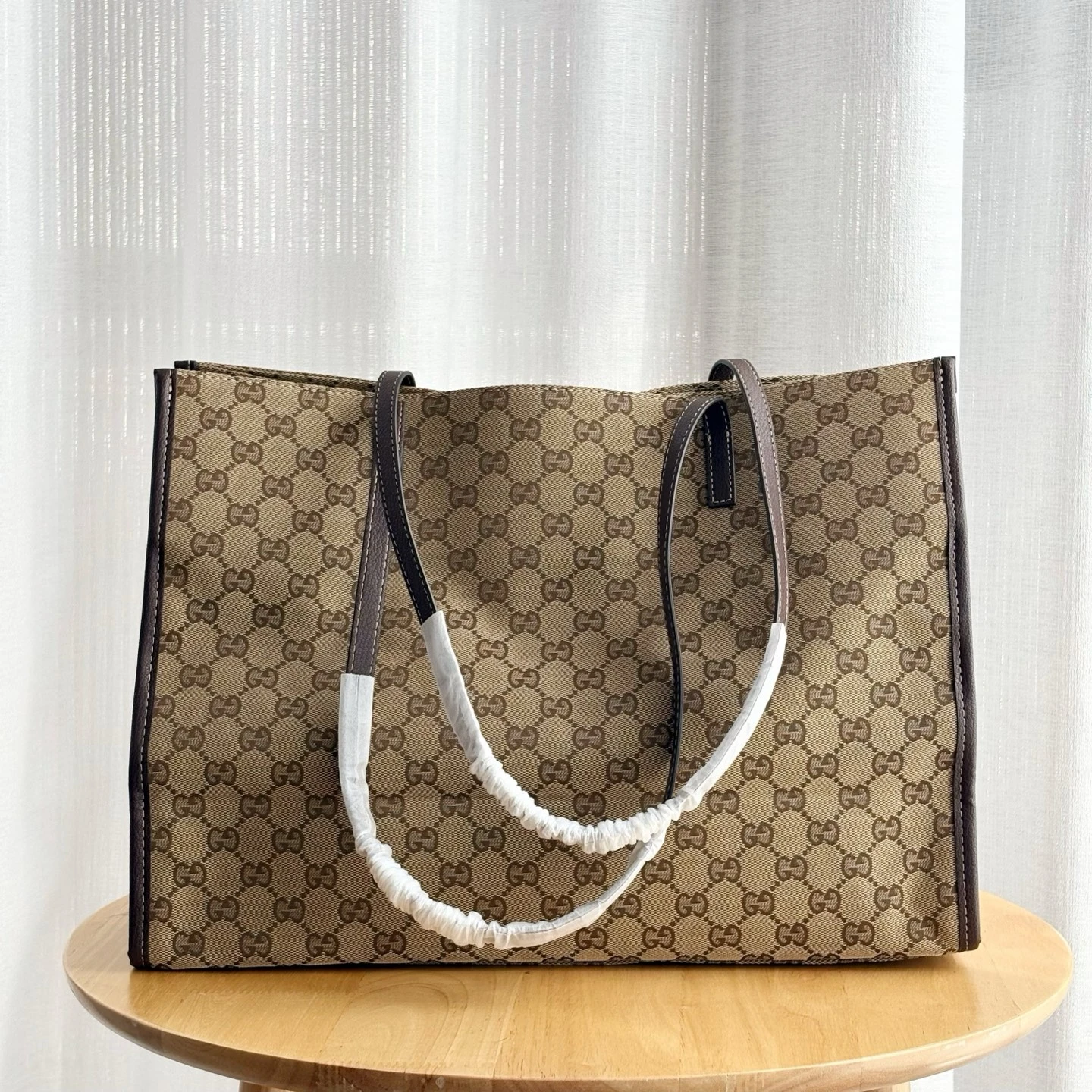 Gucci Londra Tote Bag