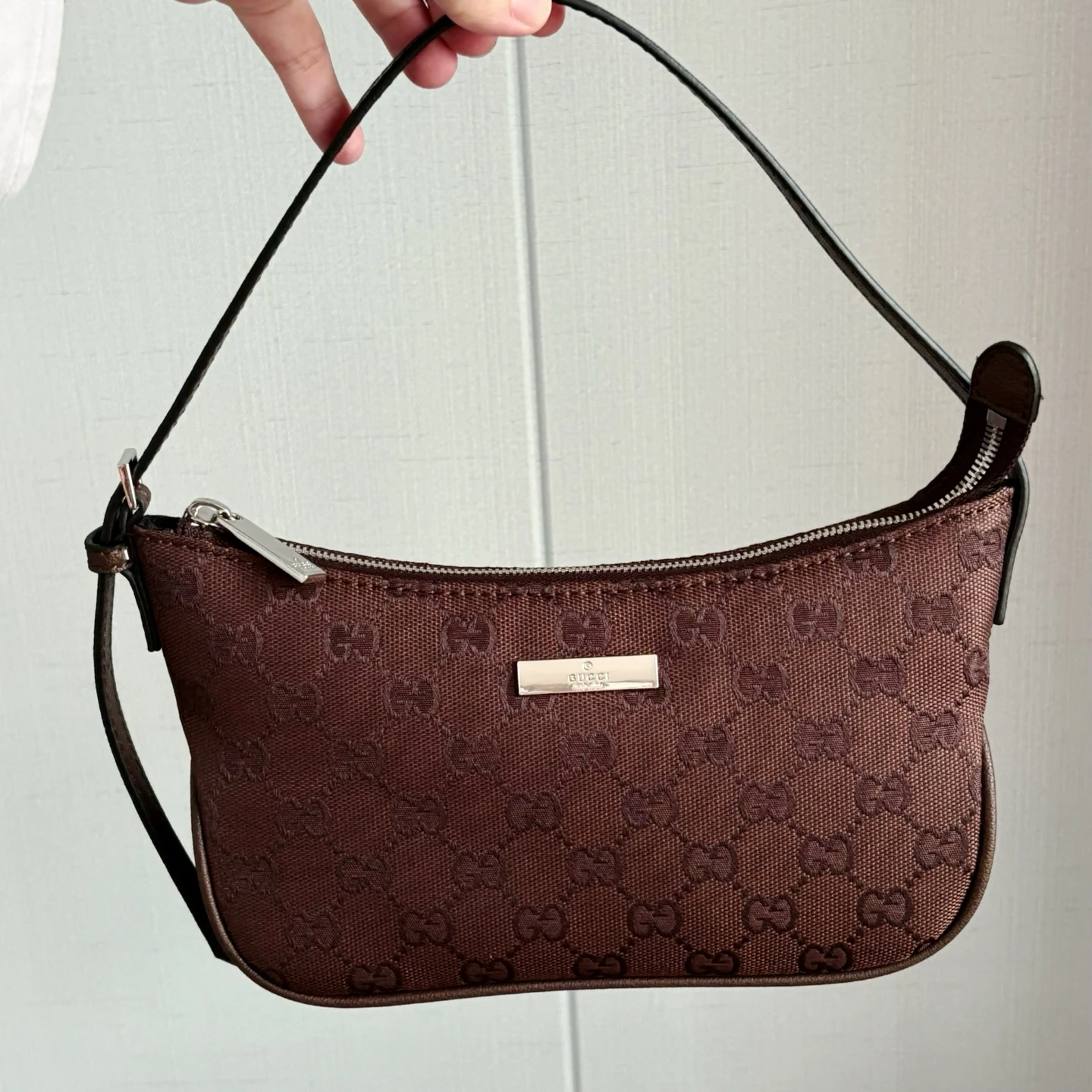 Lady Lunetta Shoulder Bag