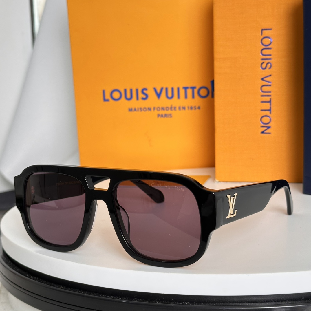 LOUIS VUITTON Glasses