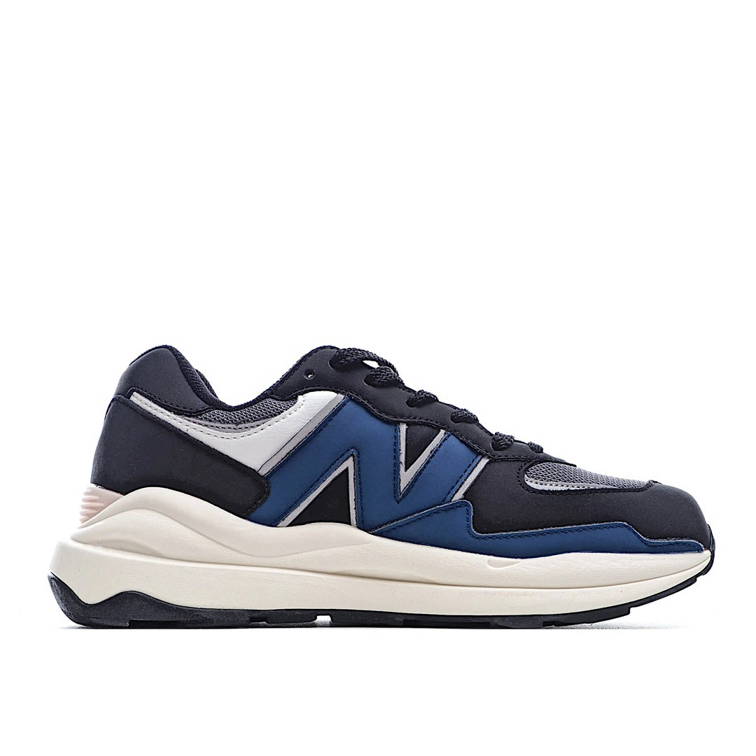 New Balance Casual Sneakers