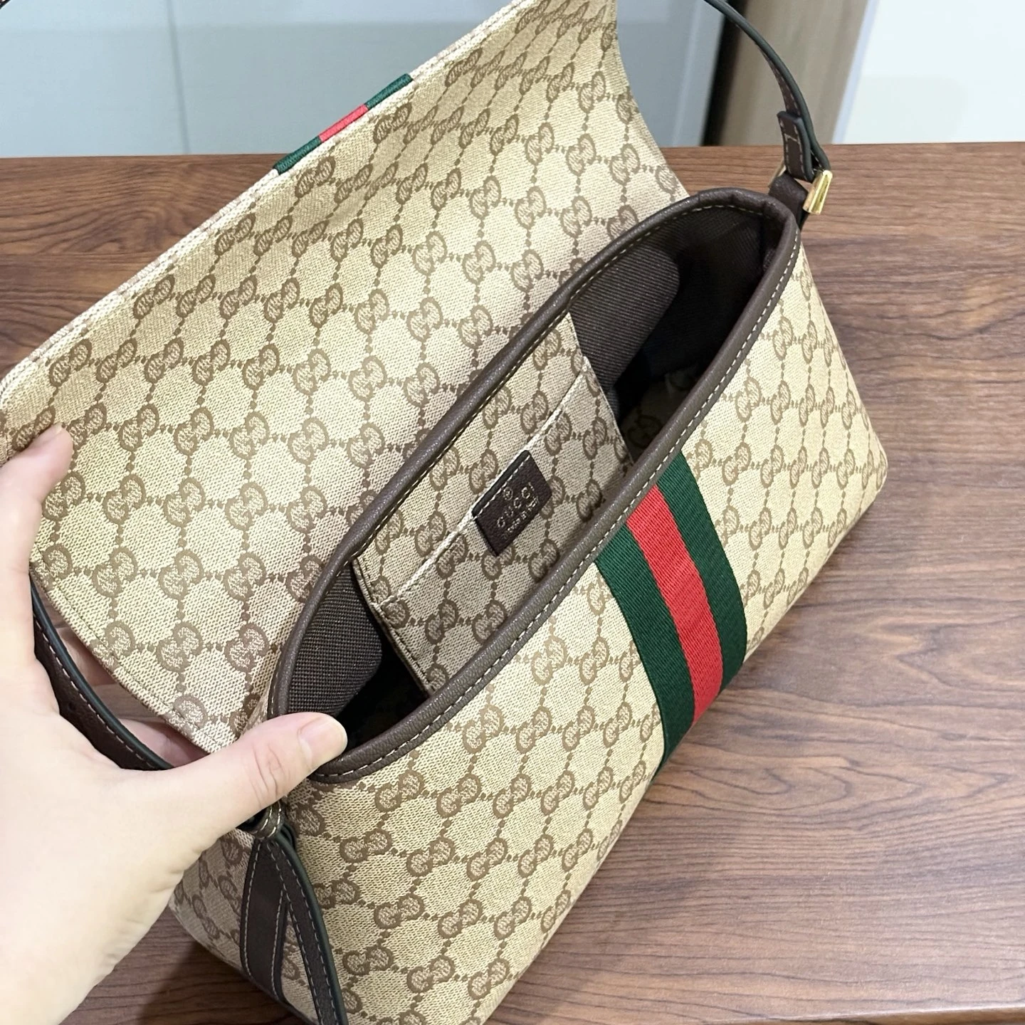 Gucci Madison Shoulder Bag