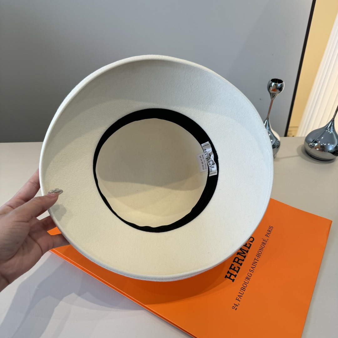 Hermes Bucket Hat