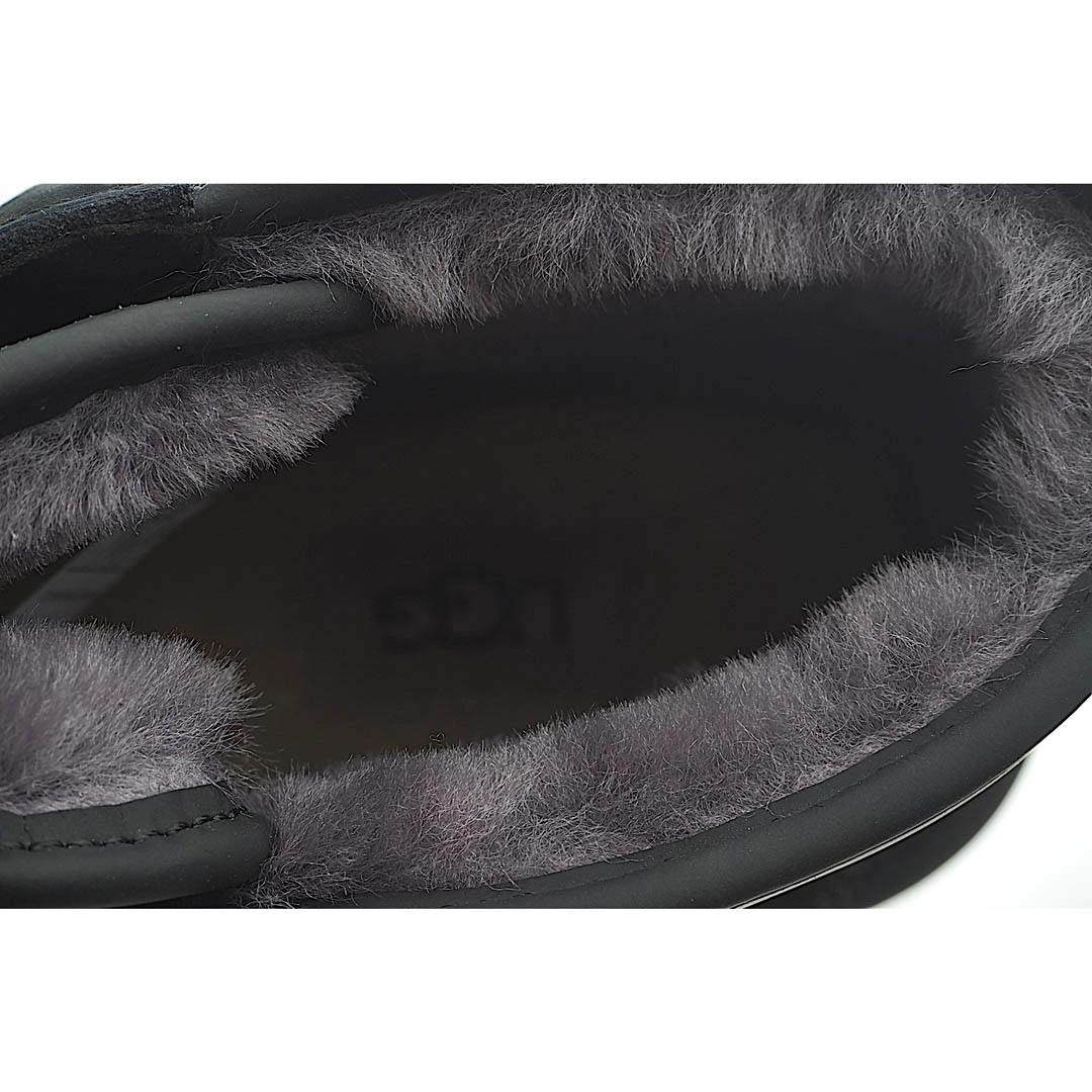 UGG Classic Sneakers Martin Boots