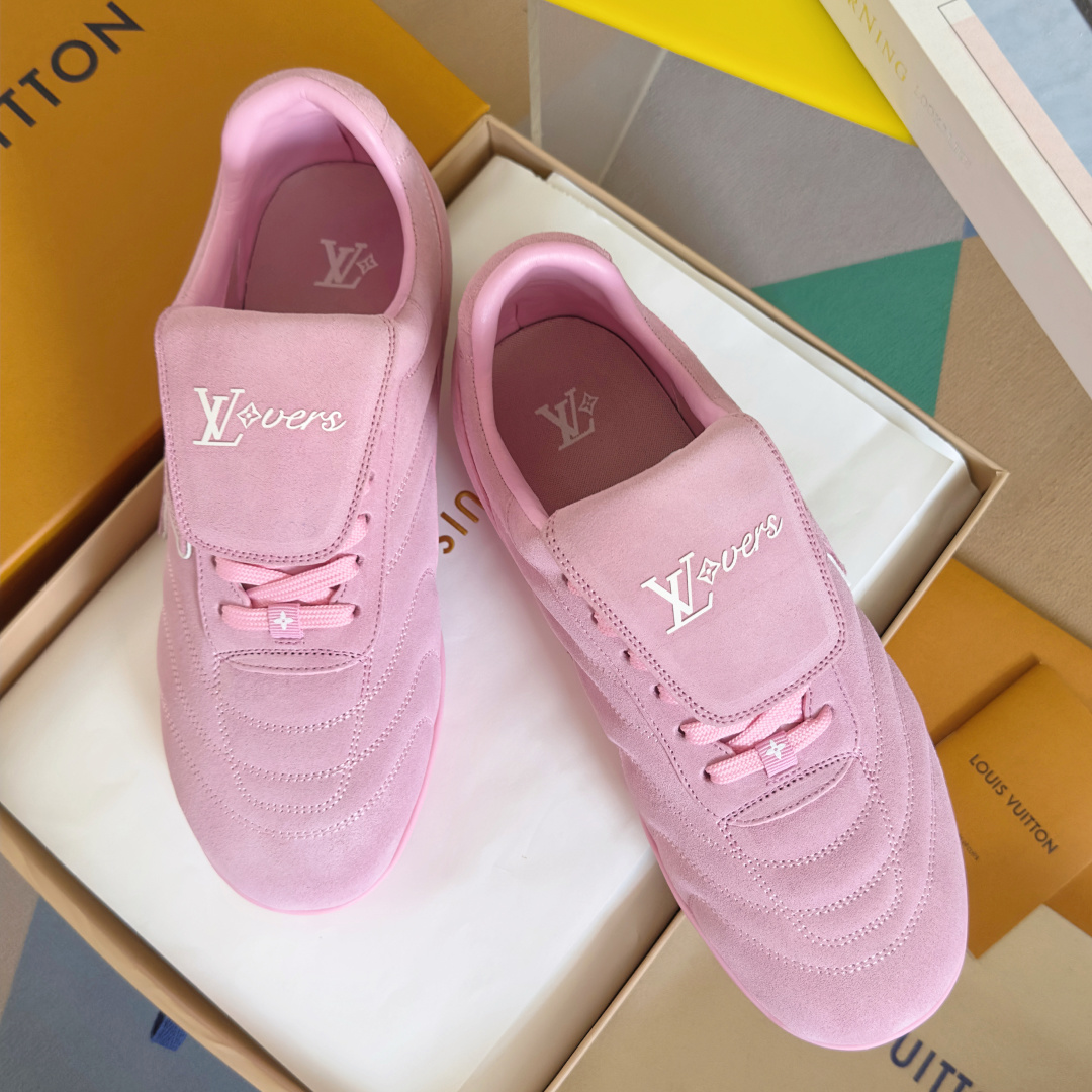 Louis Vuitton Footprint Soccer shoe