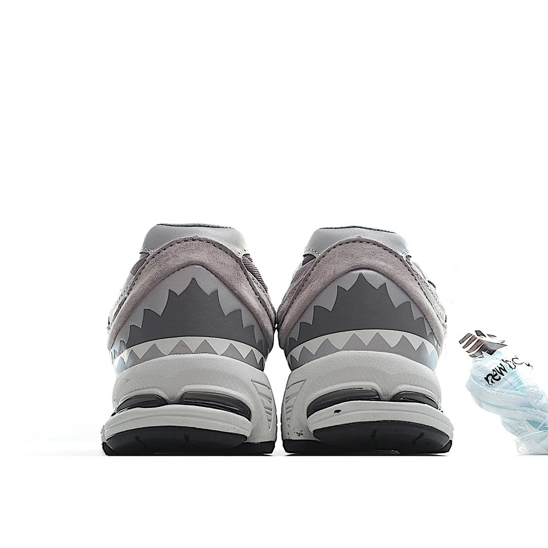 NEW BALANCE casual running shoes