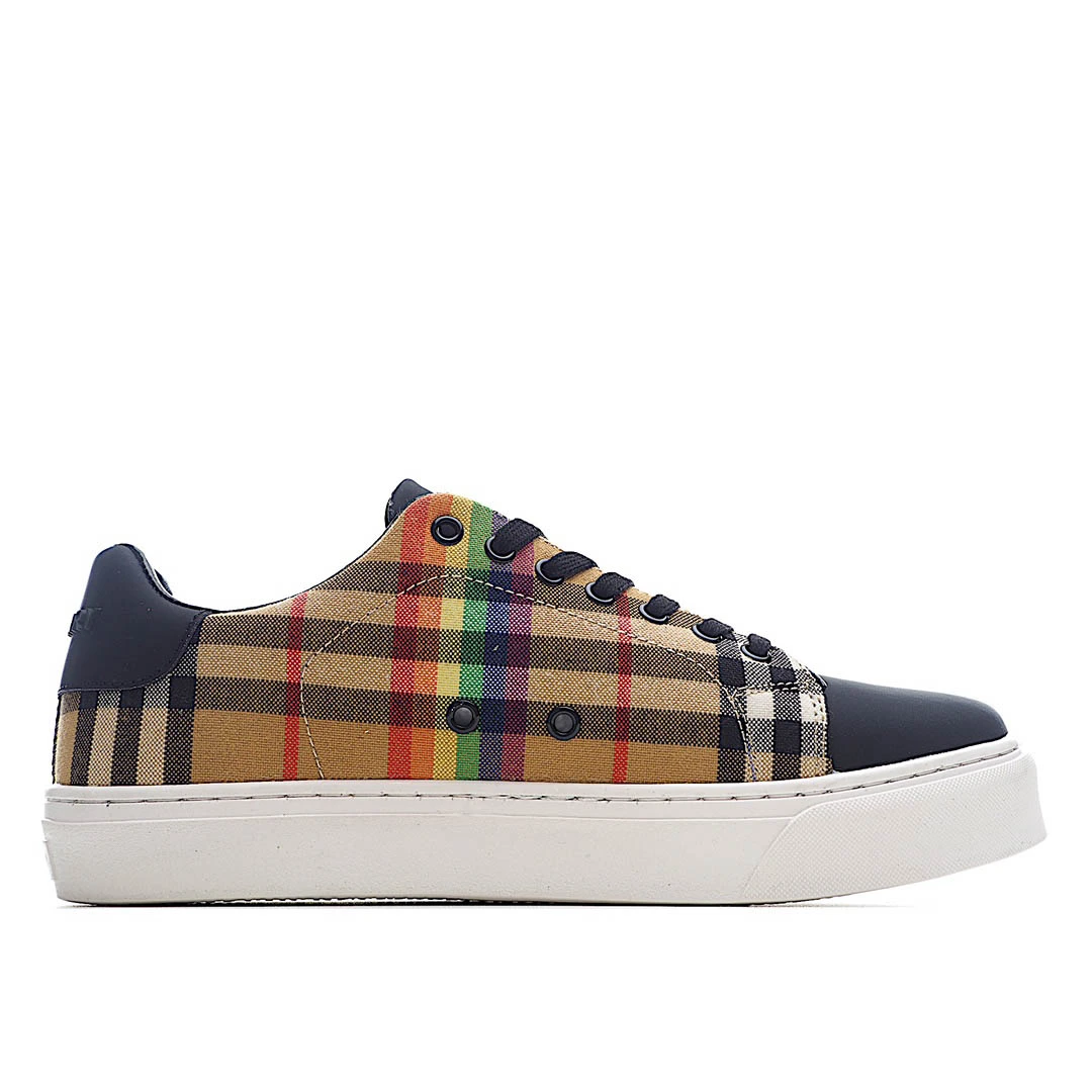 BURBERRY Vintage Sneakers