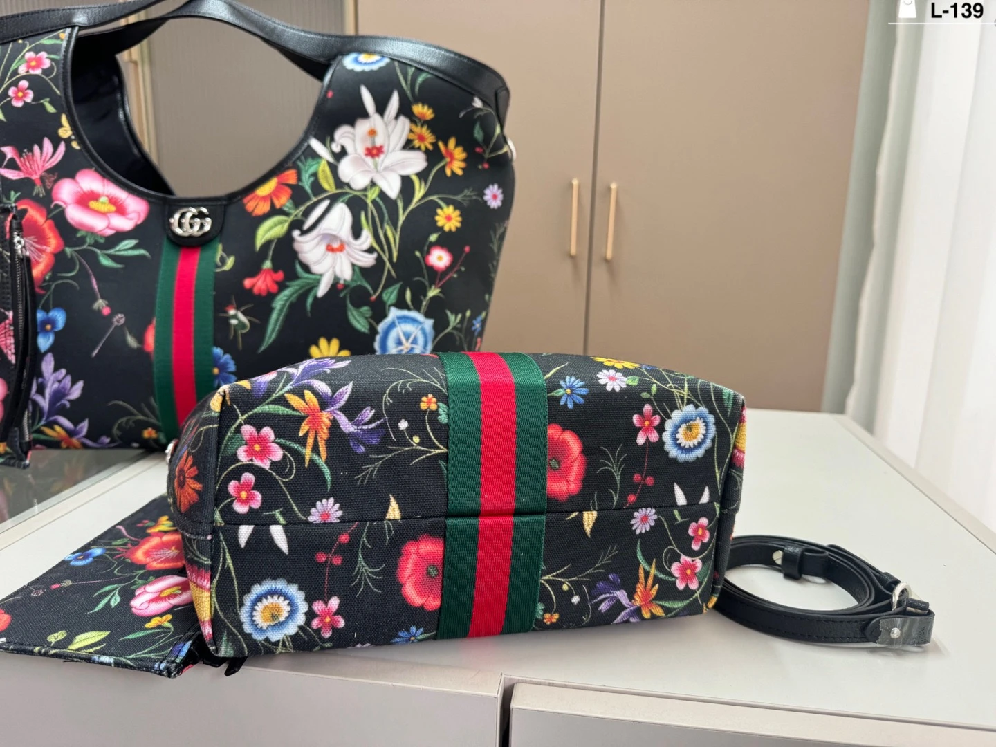 Gucci Giglio Tote Bag