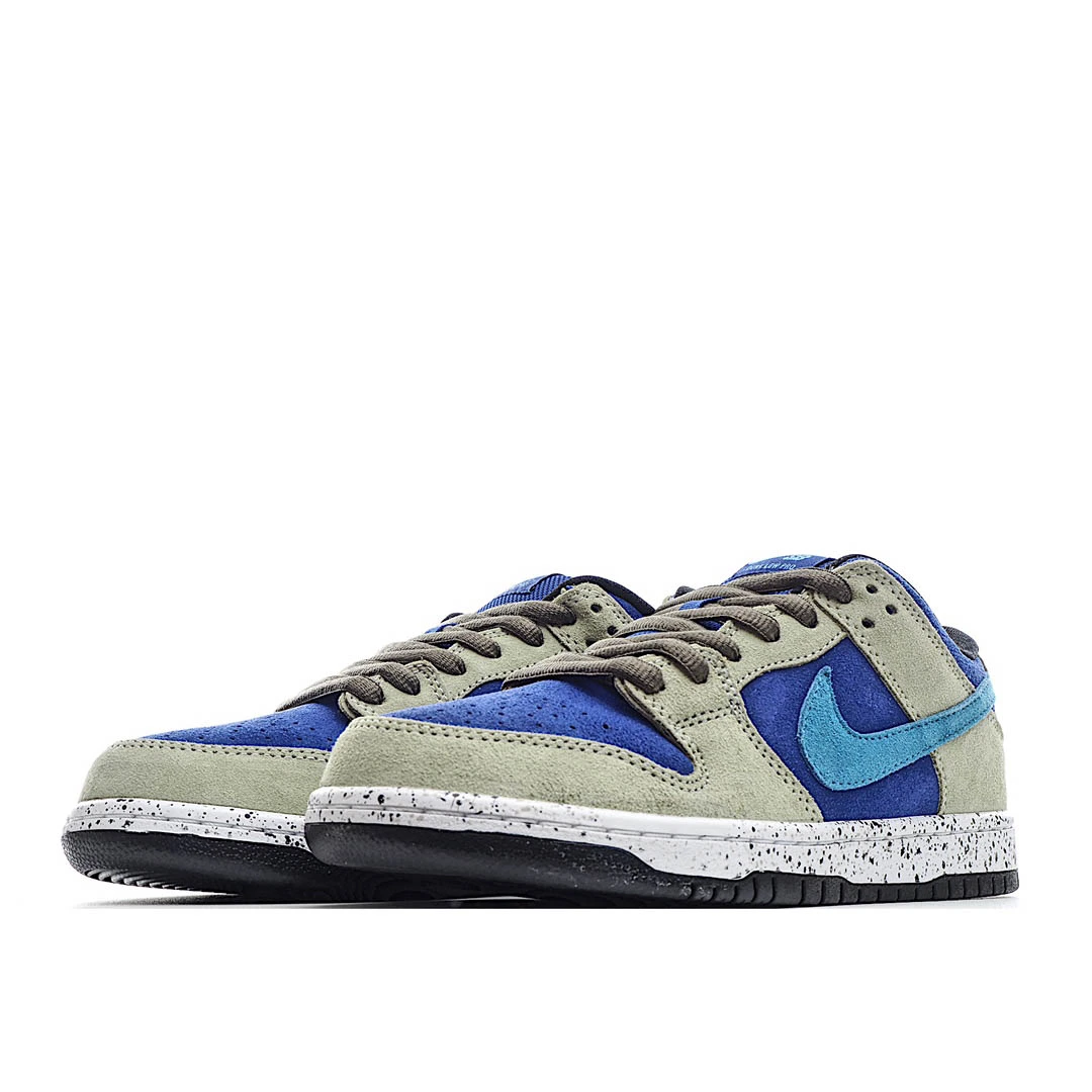 Nike SB Dunk Low &ldquo;Celadon&rdquo;