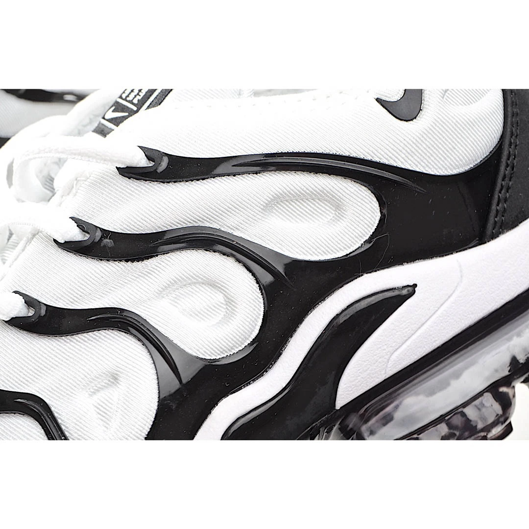 Nike Air VaporMax Plus&trade; Running Shoe