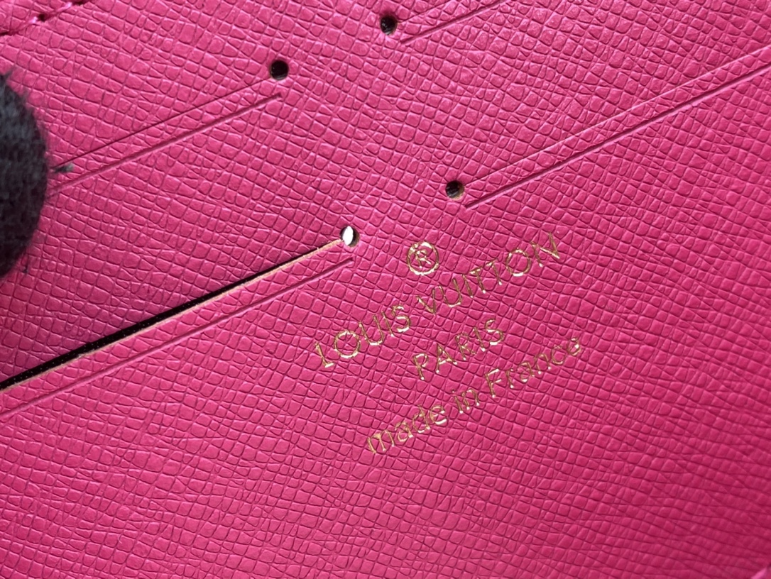LV Vivienne Holidays