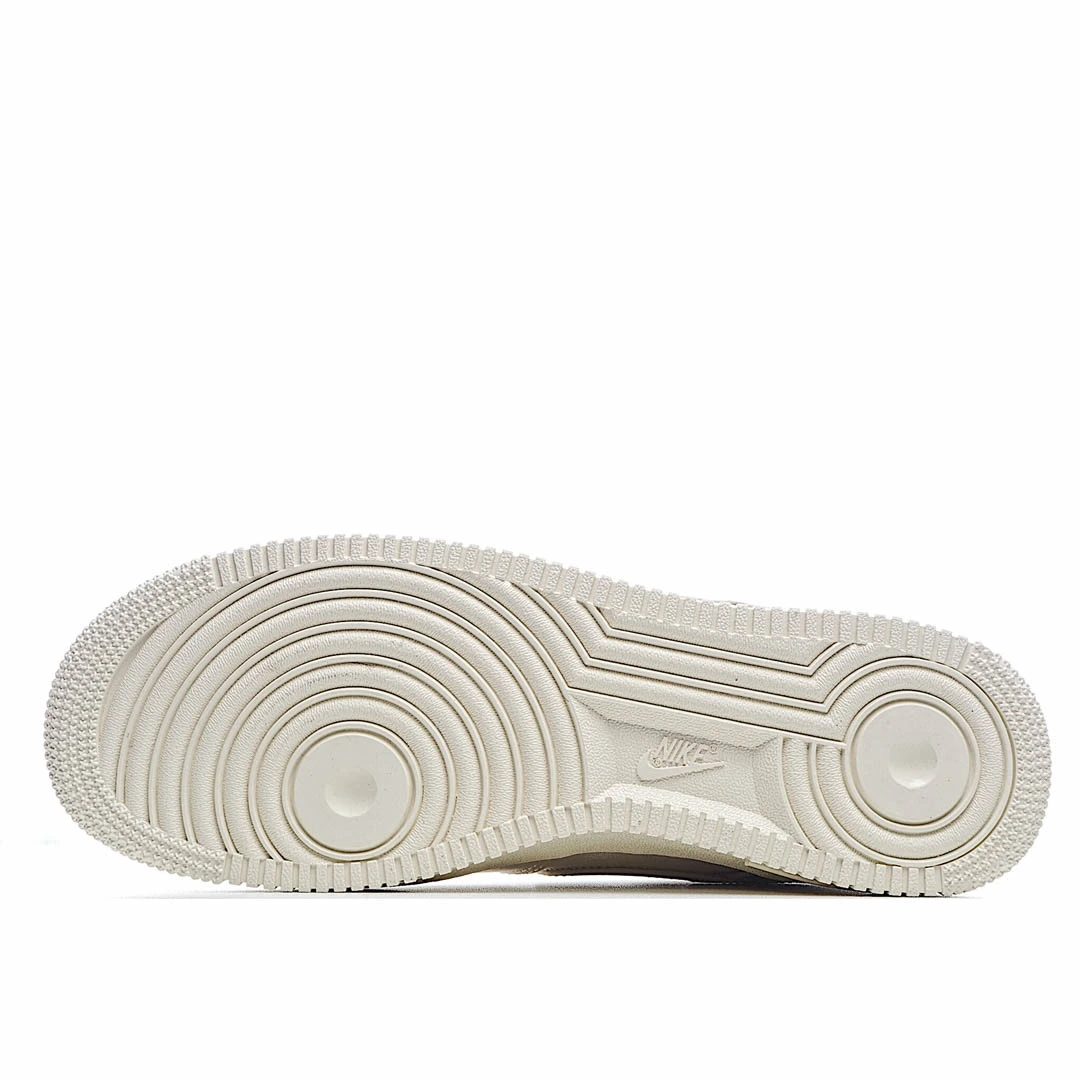 Nike Air Force 107 Prm 3 Low-Top Sneakers