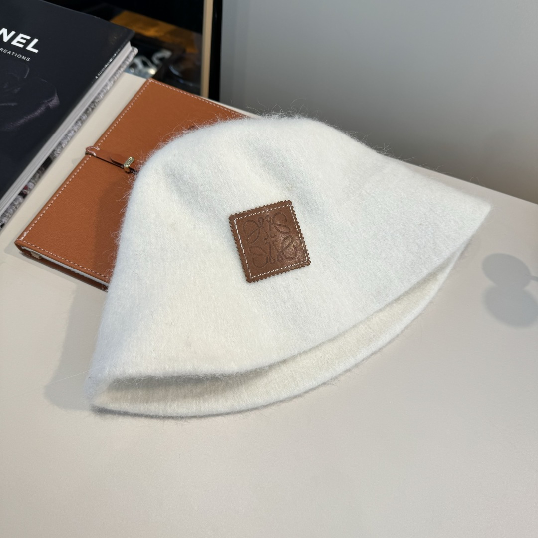 Loewe Bucket Hat