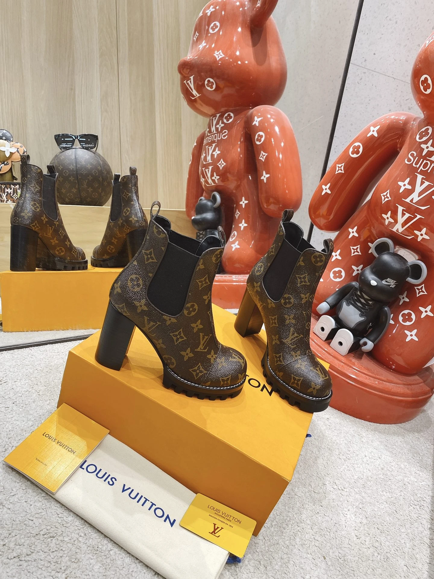 LV Classic Rider Boots