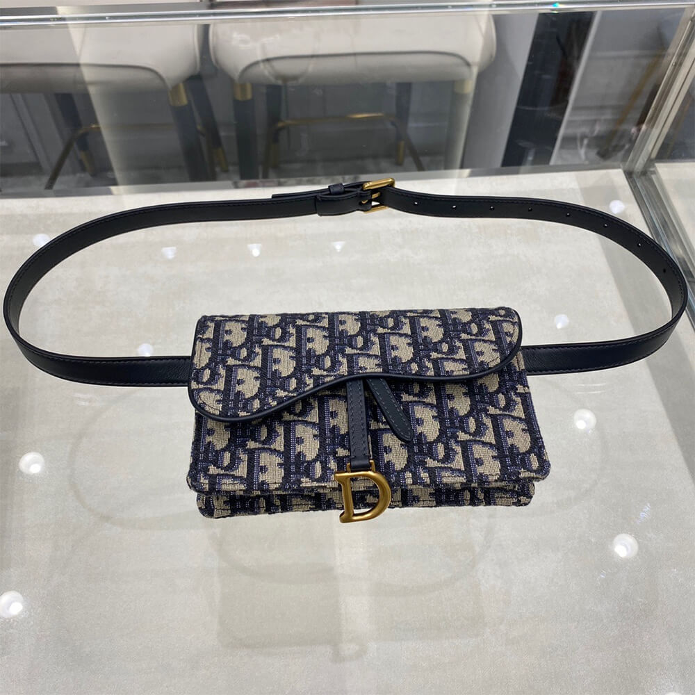SADDLE BELT POUCH