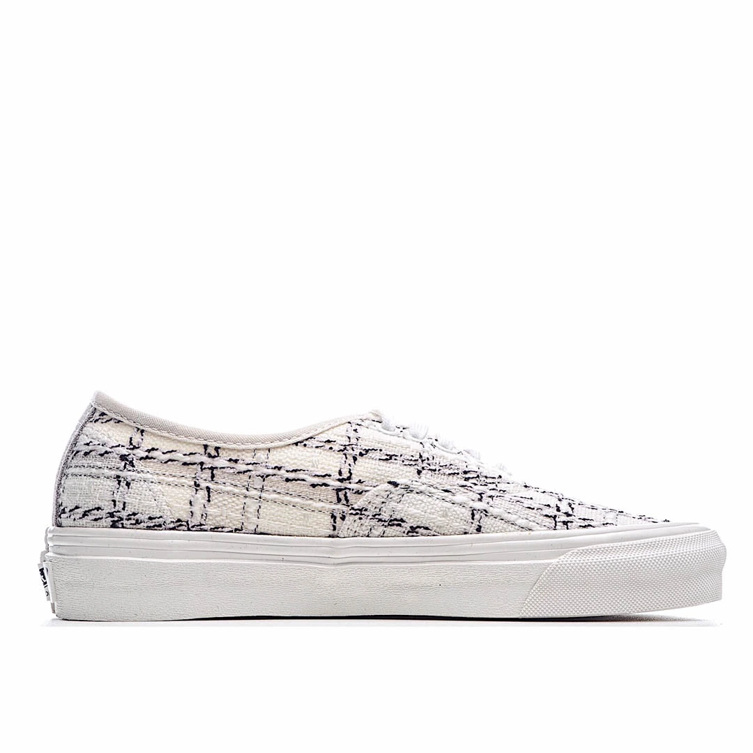 Vans Authentic Low-Top Sneakers