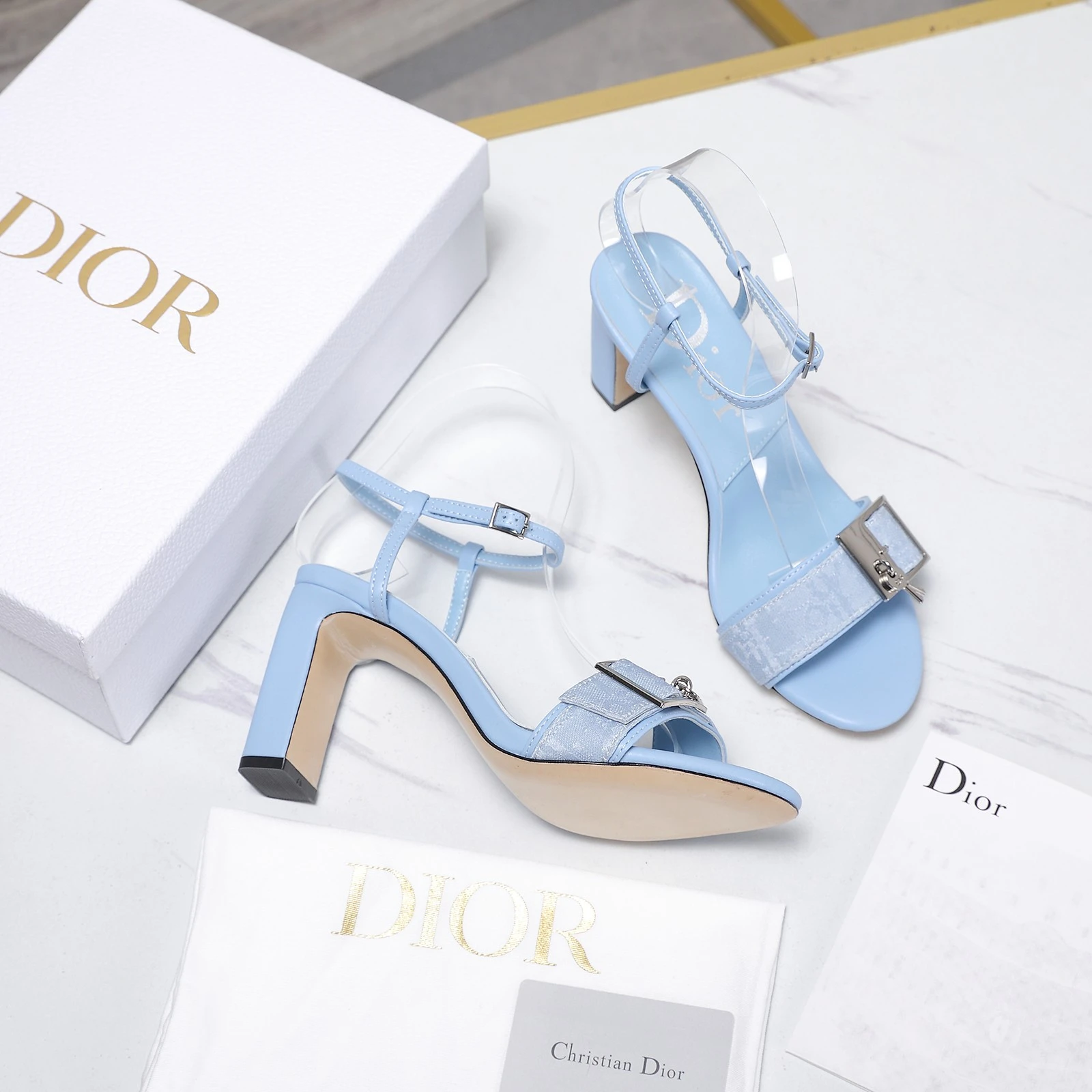26 new Dior high-heeled sandals