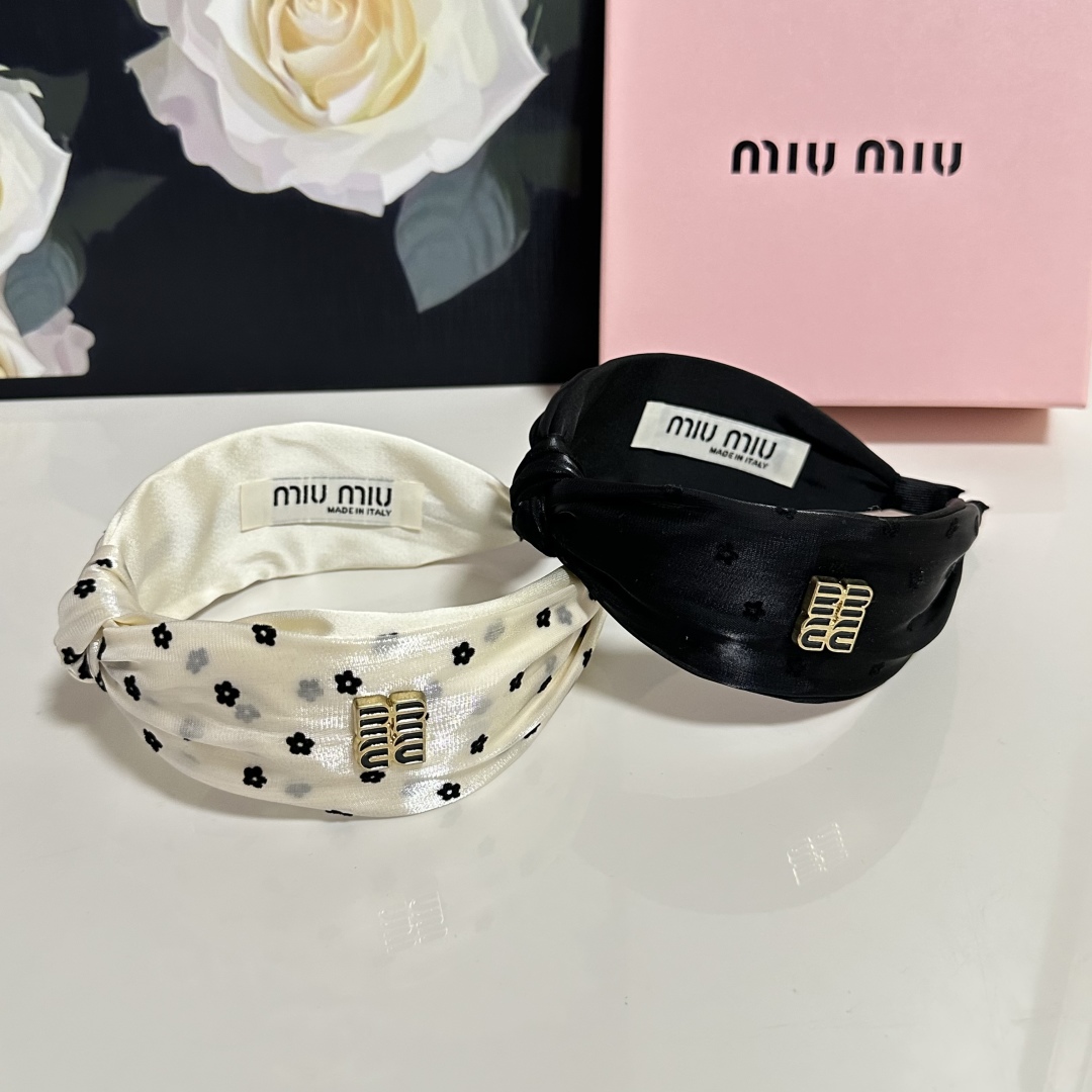 MiuMiu Hair Band