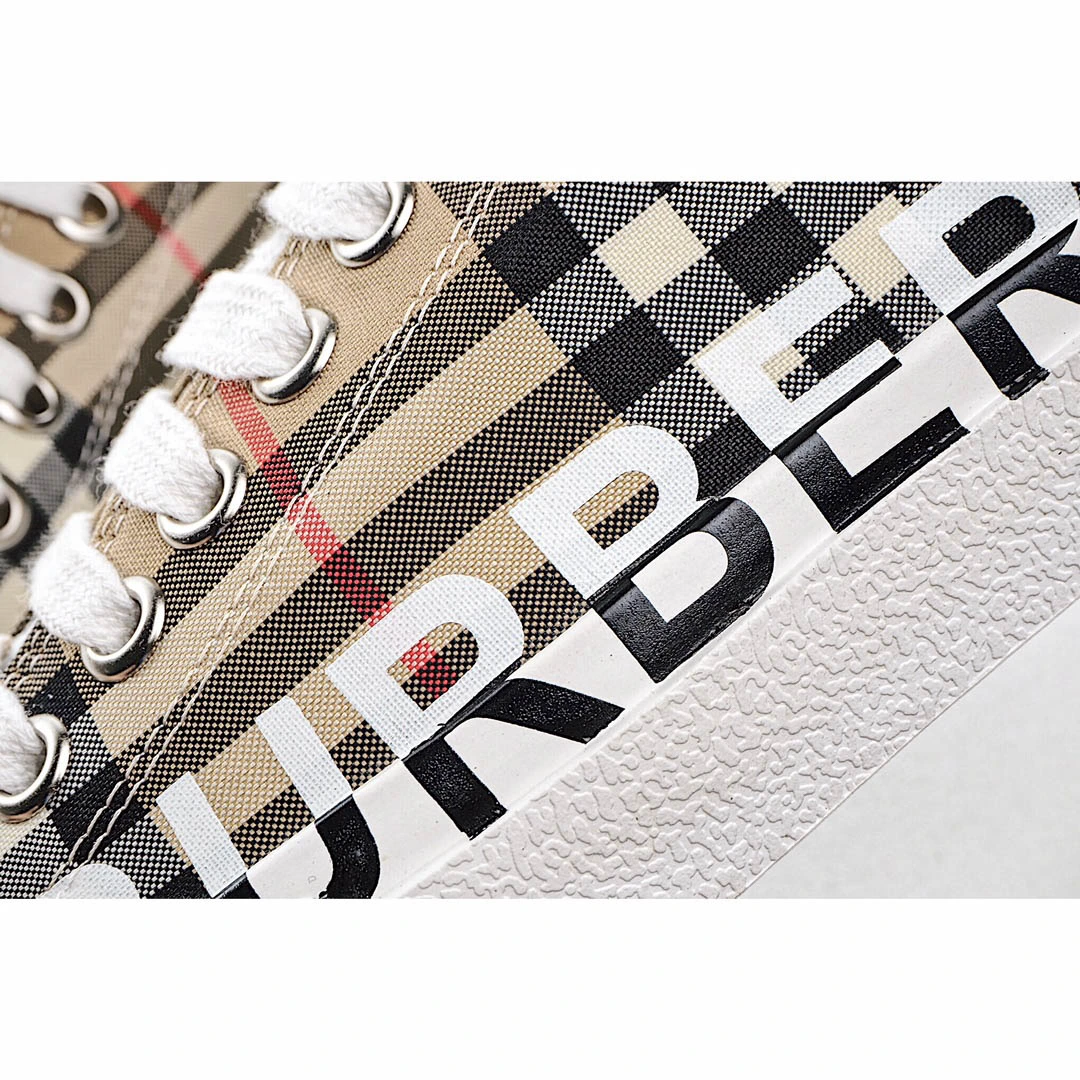 BURBERRY Vintage Sneakers