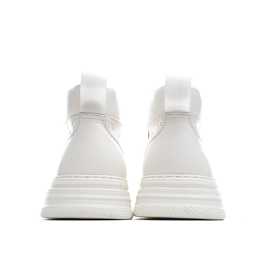 Louis Vuitton Casual Sneakers Sneakers