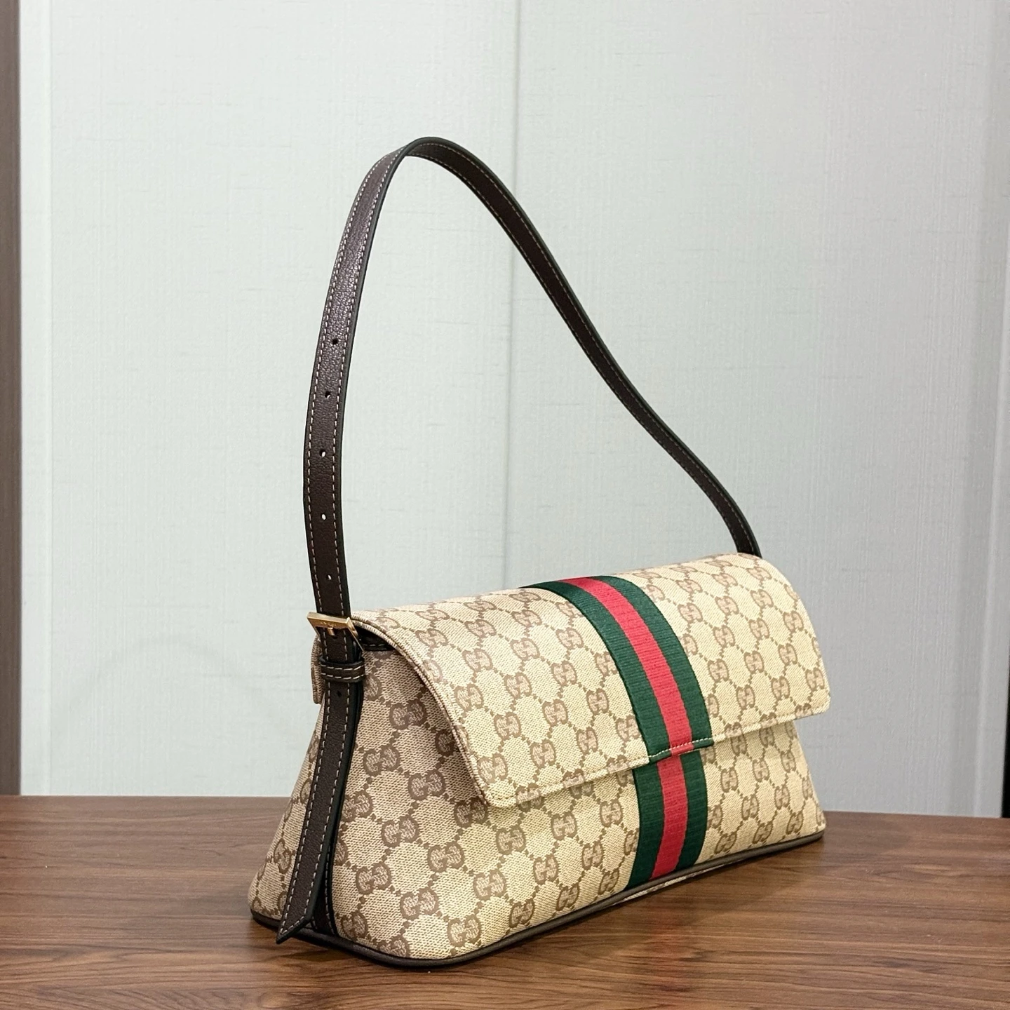 Gucci Madison Shoulder Bag
