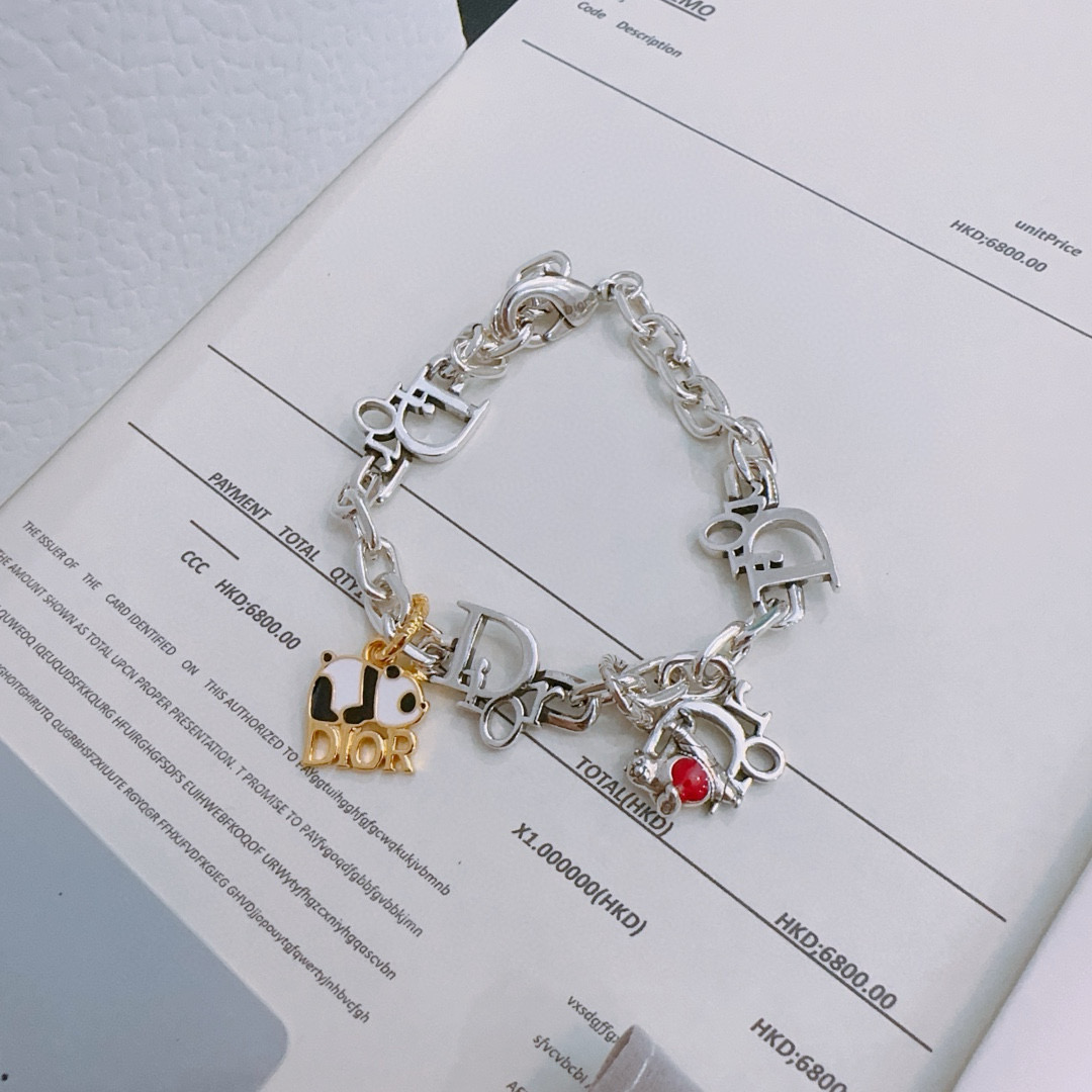 DIOR Bracelet 110