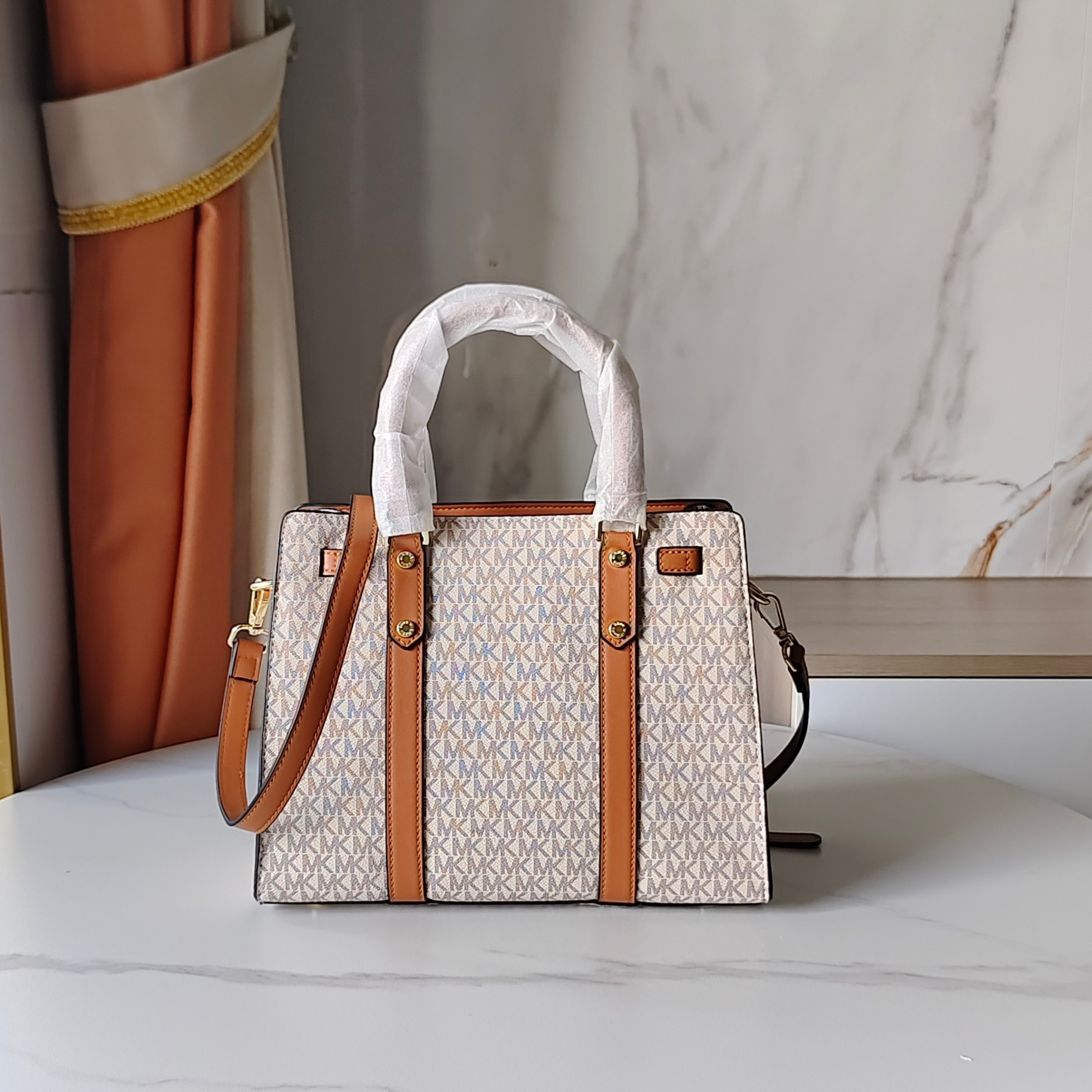 Michael Kors Nouveau Hamilton