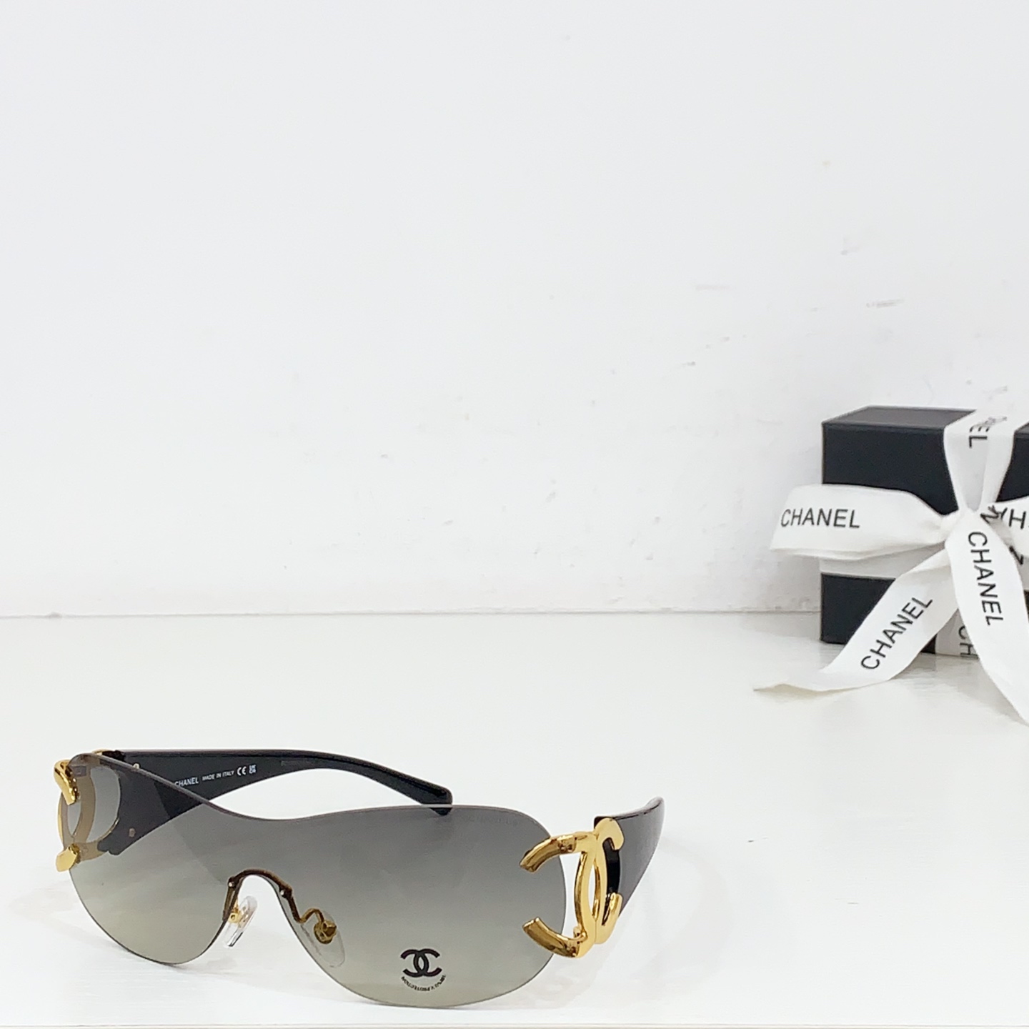 Chanel Sunglass