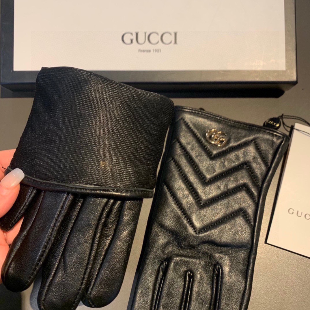 Gucci Gloves