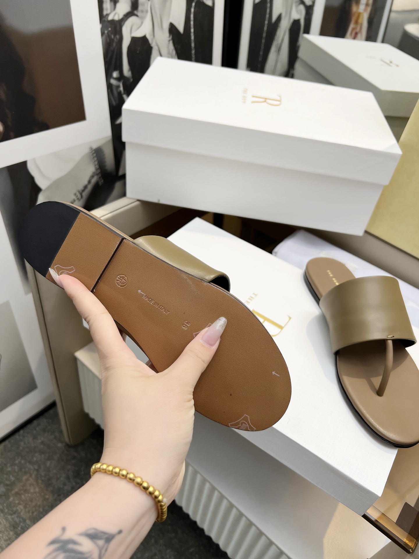 The row Slippers