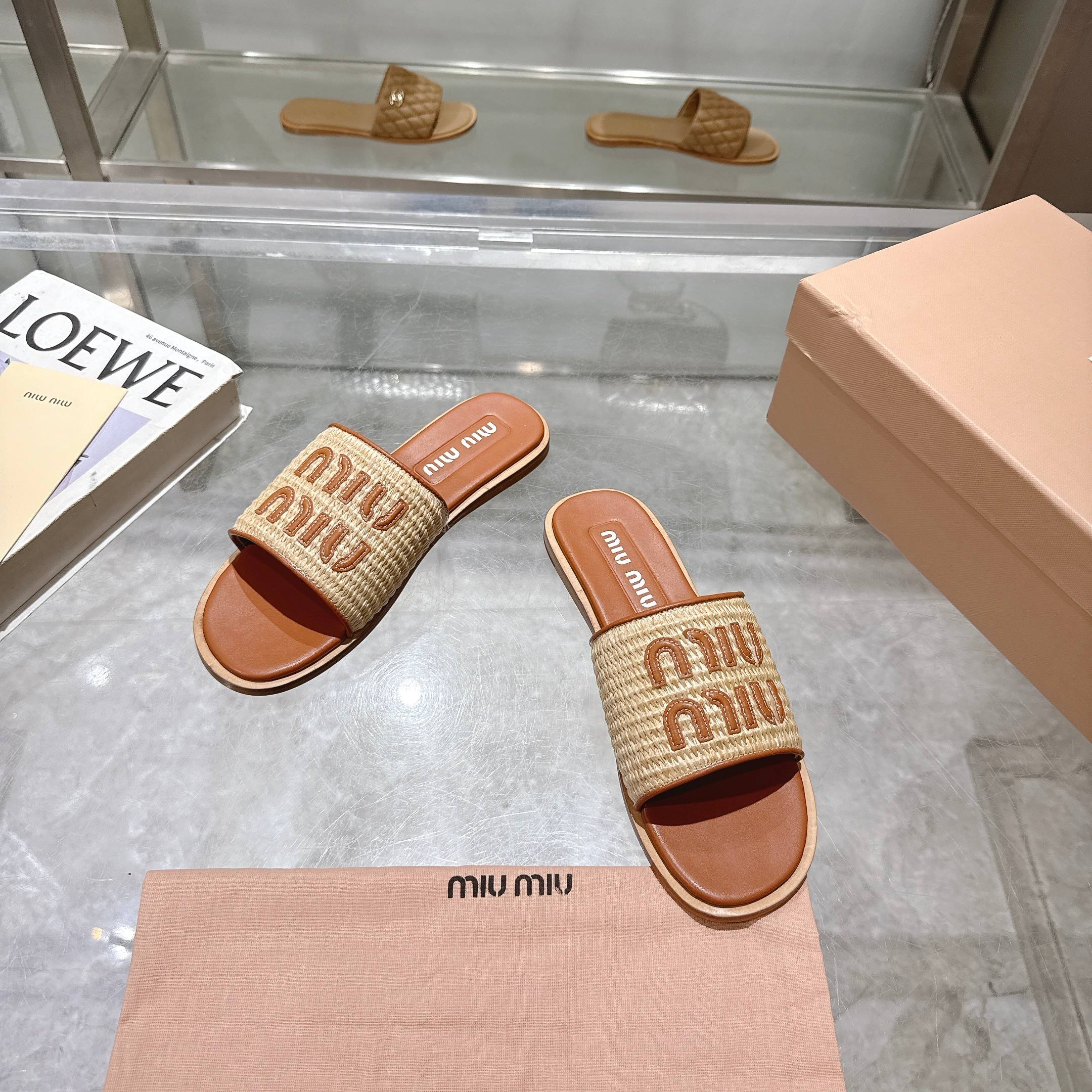 MiuMiu Slippers