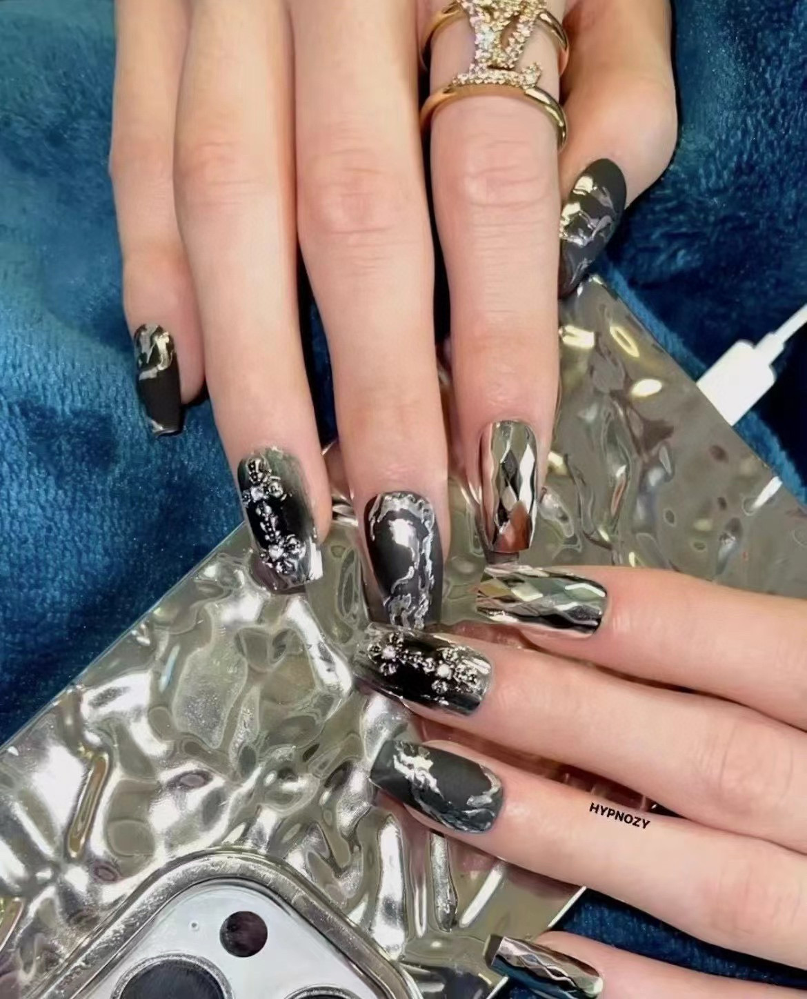 LV Rings