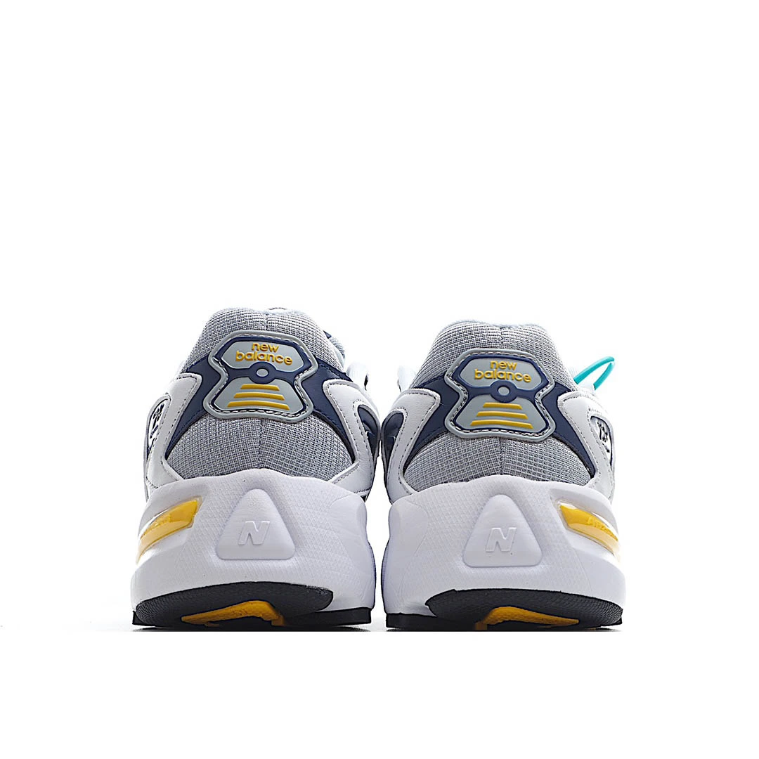 New Balance Casual Sneakers