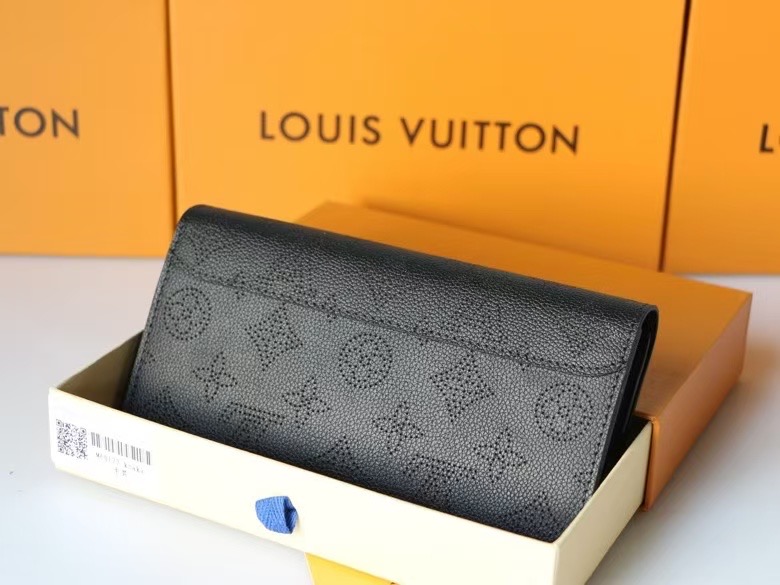 LV Iris