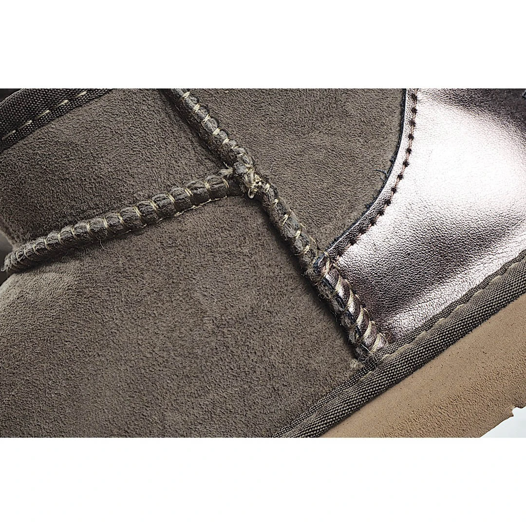 UGG Classic Mini series snow boots