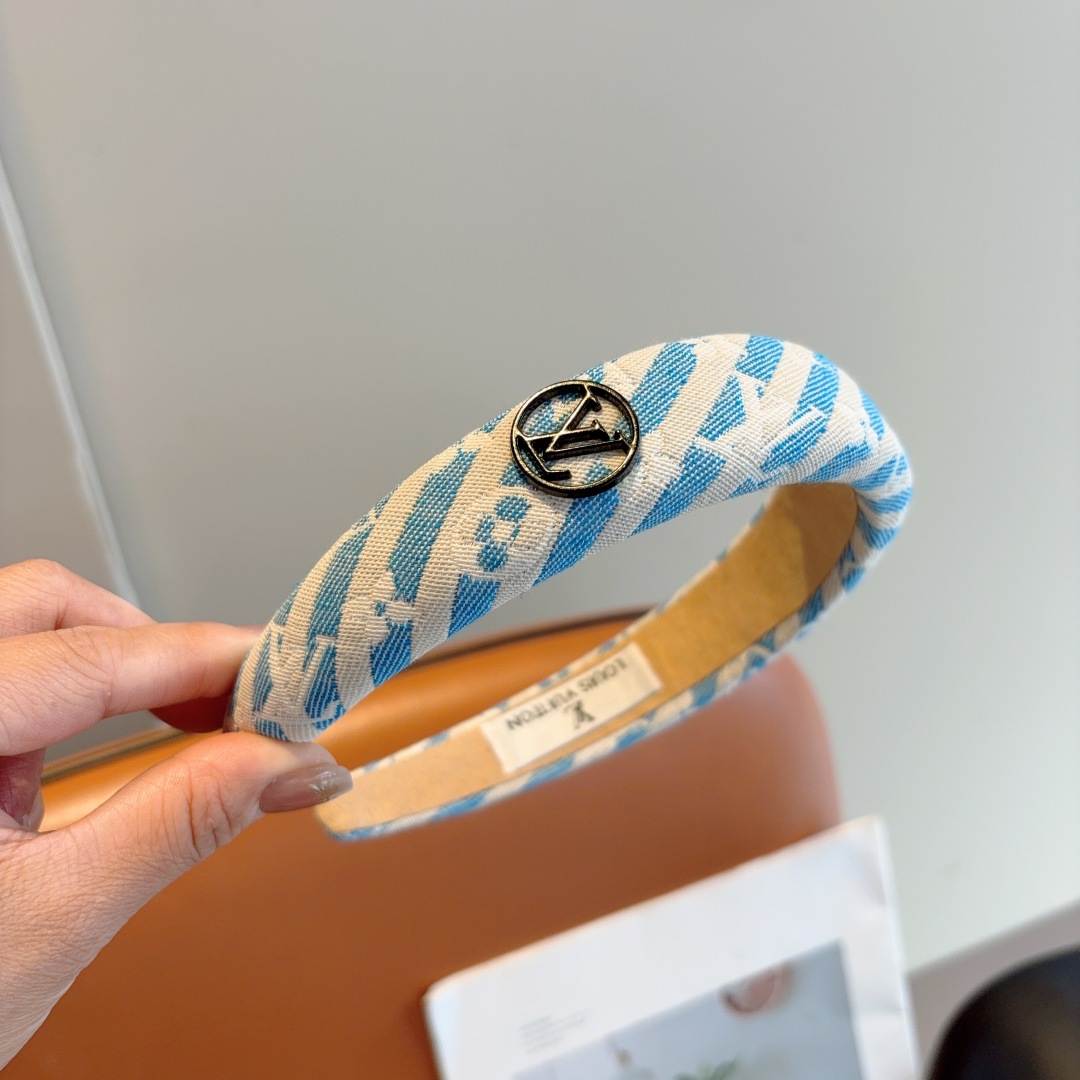 Louis Vuitton hair band