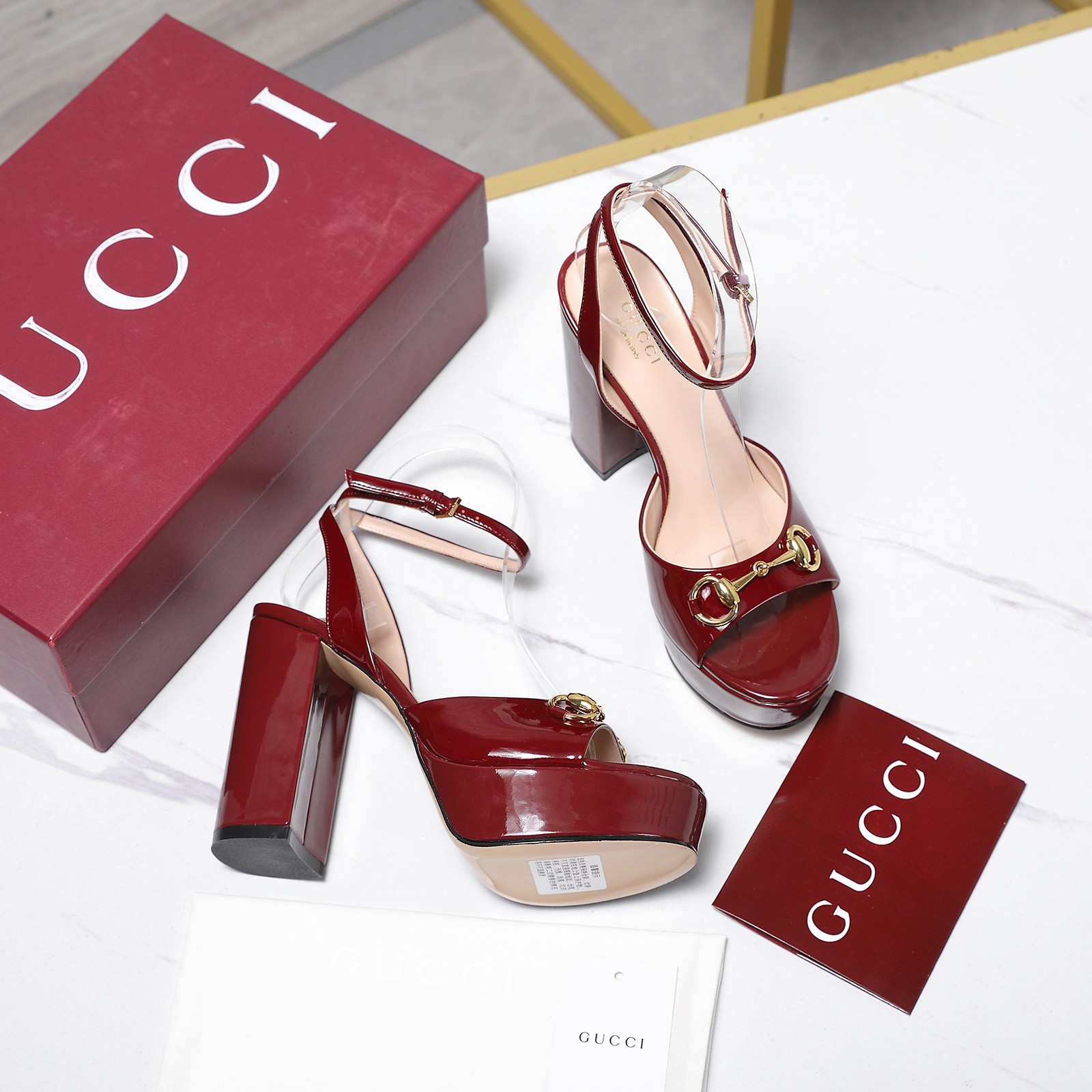 Gucci Round-toe platform high-heeled sandals