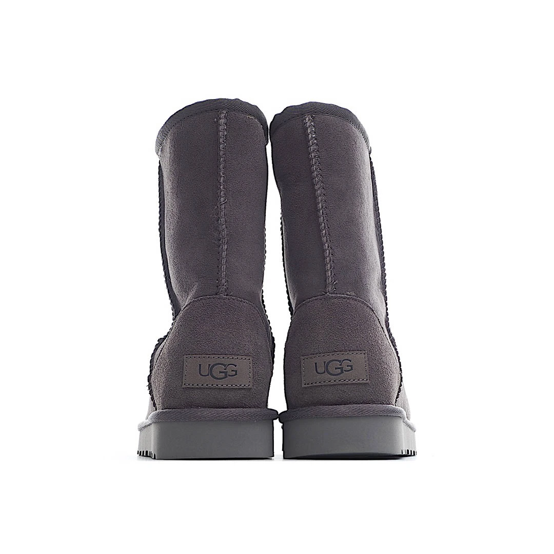 UGG Classic Mini series snow boots