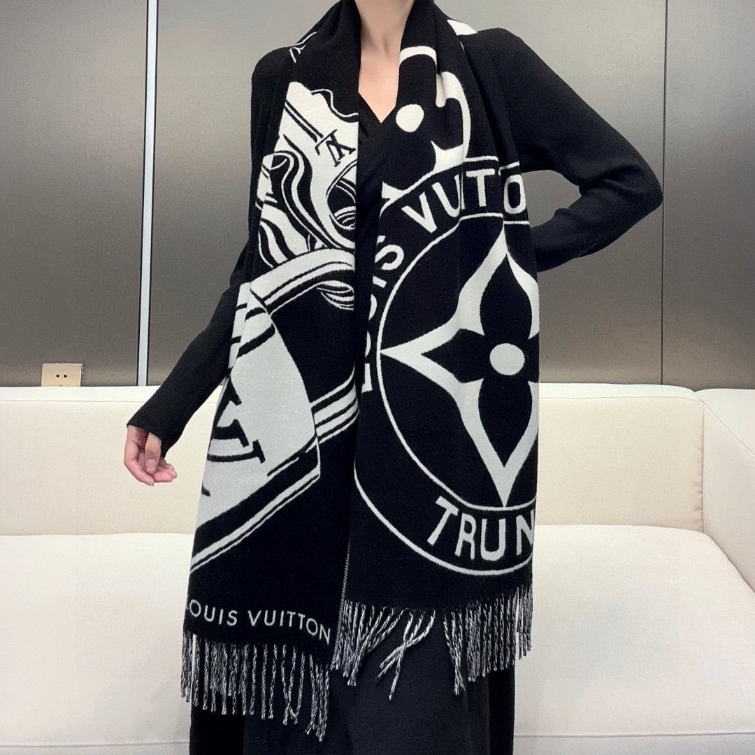 Louis Vuitton Cashmere Wool Scarf