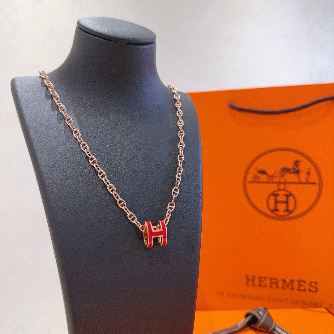HERMES necklace