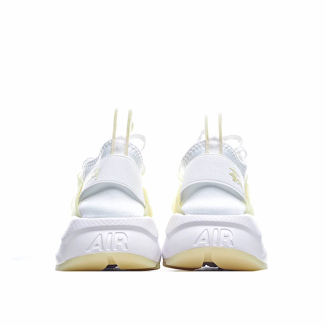 STUSSY  Nike Air Huarache Run Premium