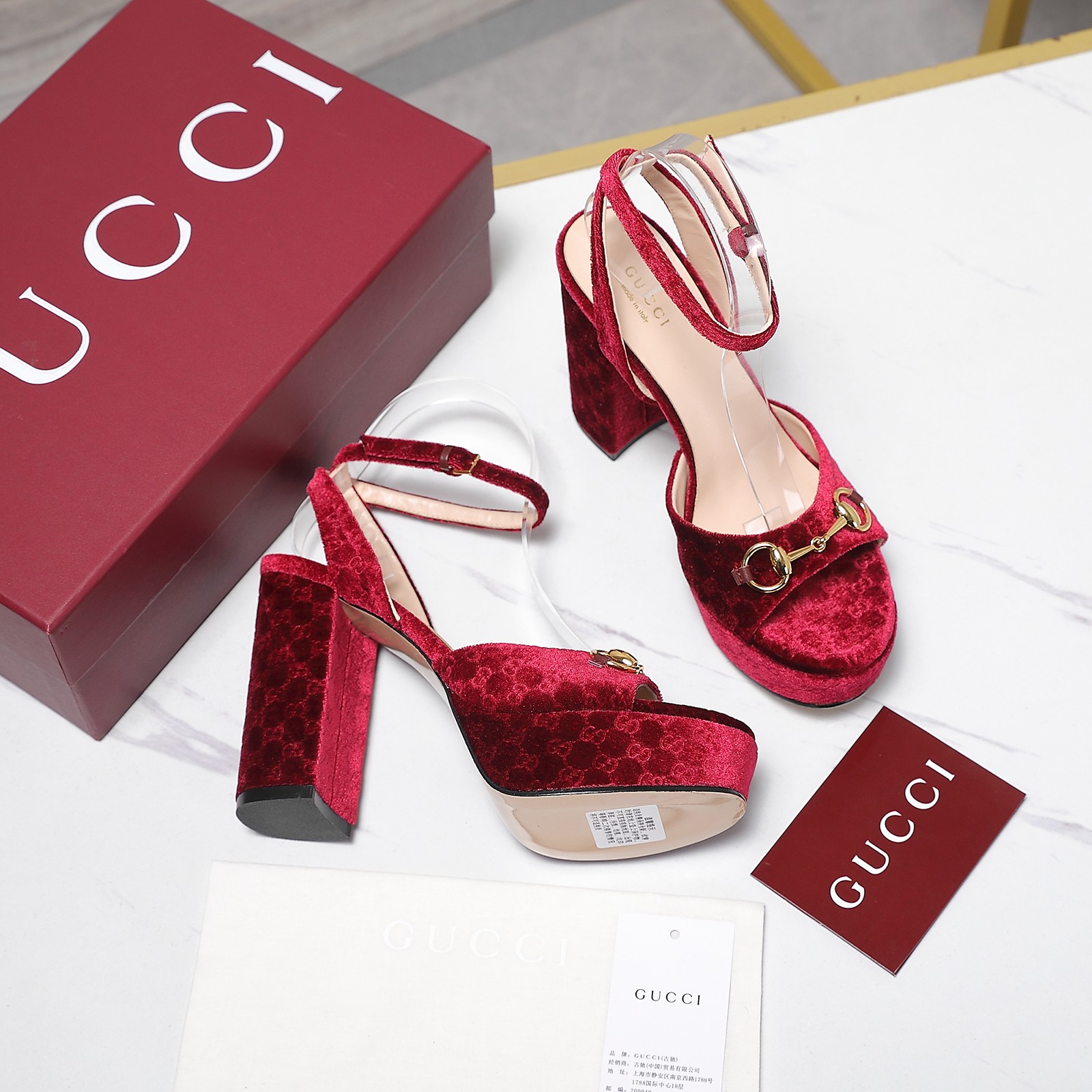 Gucci Round-toe platform high-heeled sandals
