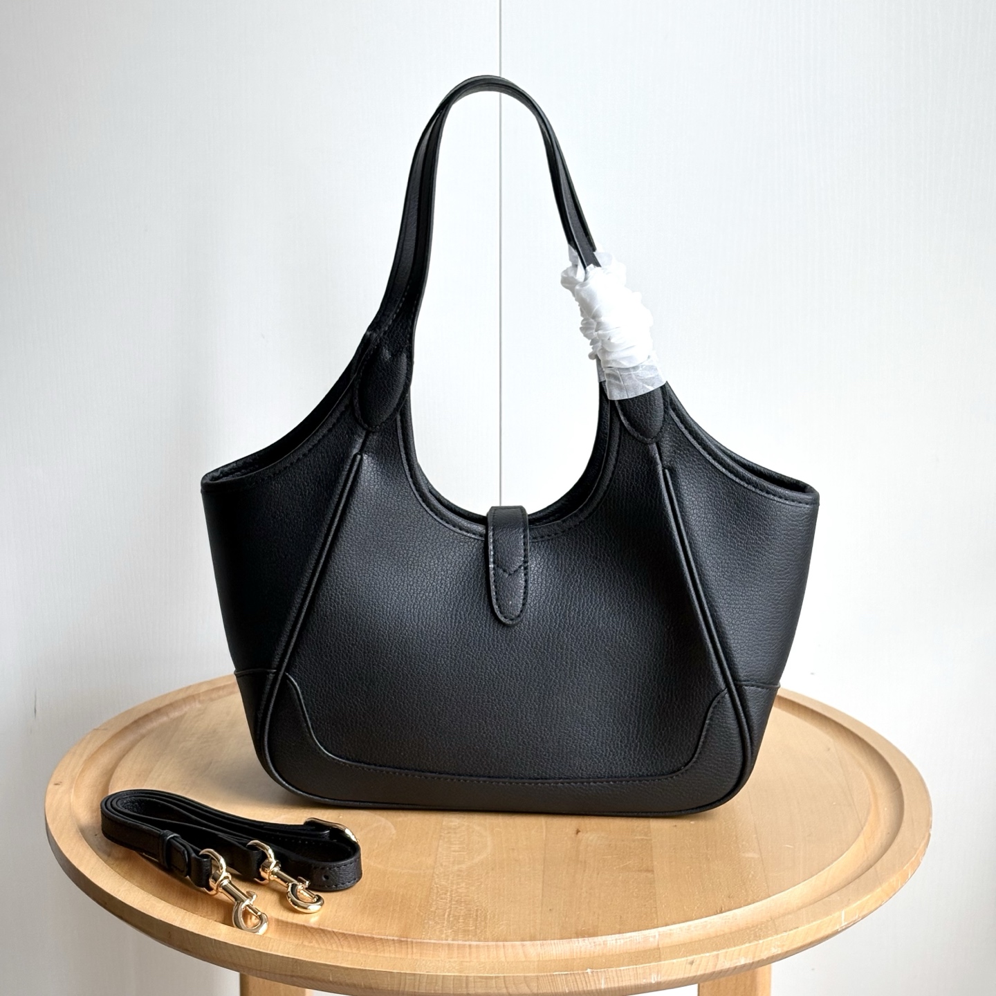 Gucci Mercato Tote Bag