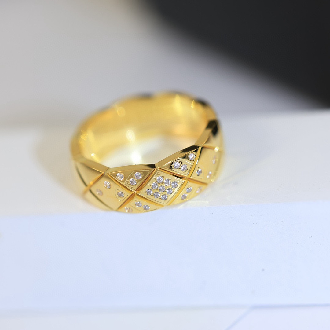 Chanel Ring